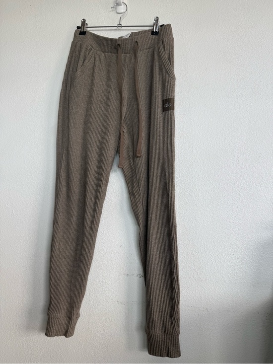 ALO Yoga Pants - ALO Yoga Ribbed Muse bottoms
